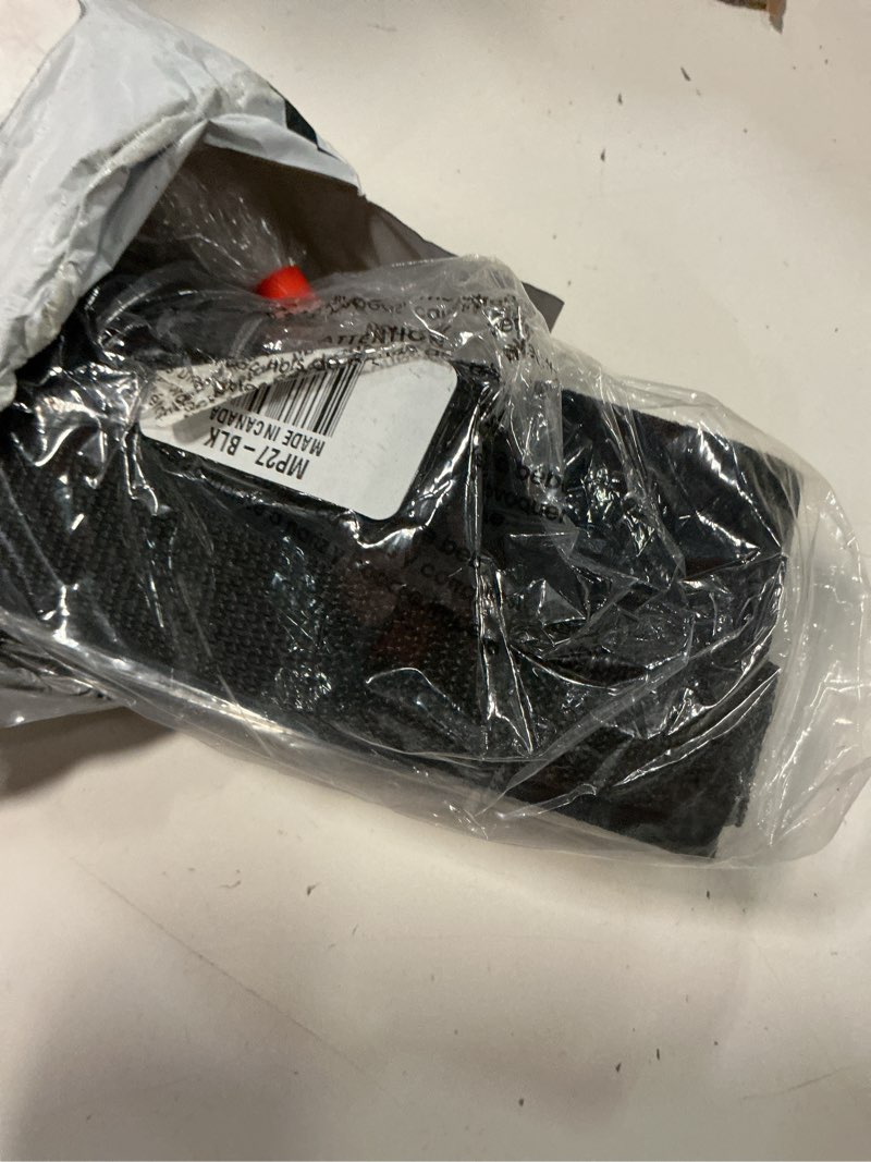 Condition photo showing Good Condition for levy's leathers 2.5" wide polyester saxophone straps with neoprene comfort pad (mp27-blk) black