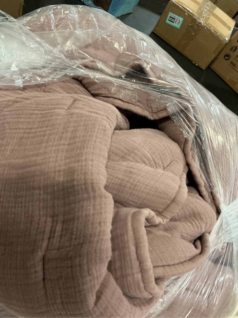 Condition photo showing As Is for organic cotton gauze dream quilt set, king/cal king, fig