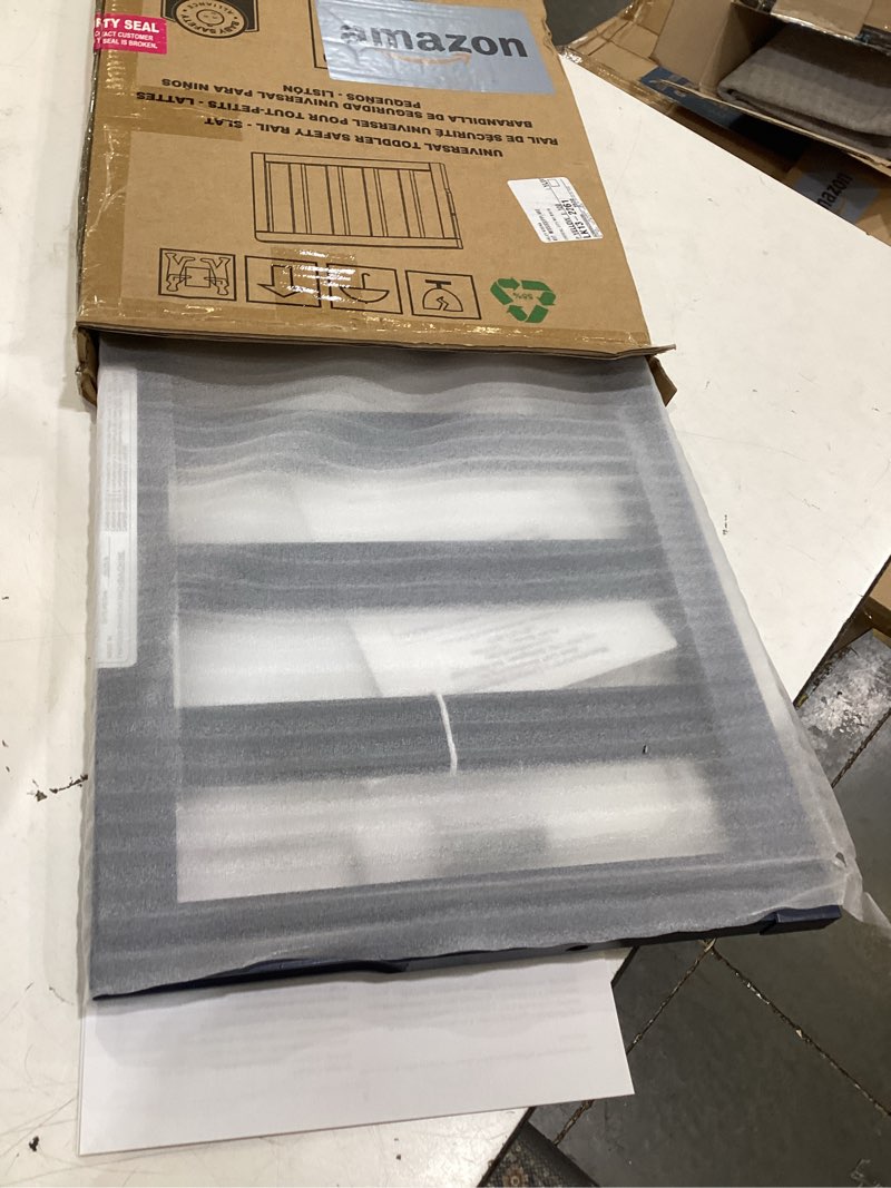 Condition photo showing Good Condition for storkcraft & graco toddler safety guardrail with slats (midnight blue) – greenguard gold certified, converts compatible storkcraft & graco crib to toddler bed, each guardrail sold individually | greenguard gold certified, converts compatible storkcraft & graco crib to toddler bed, each guardrail sold individually slats midnight blue