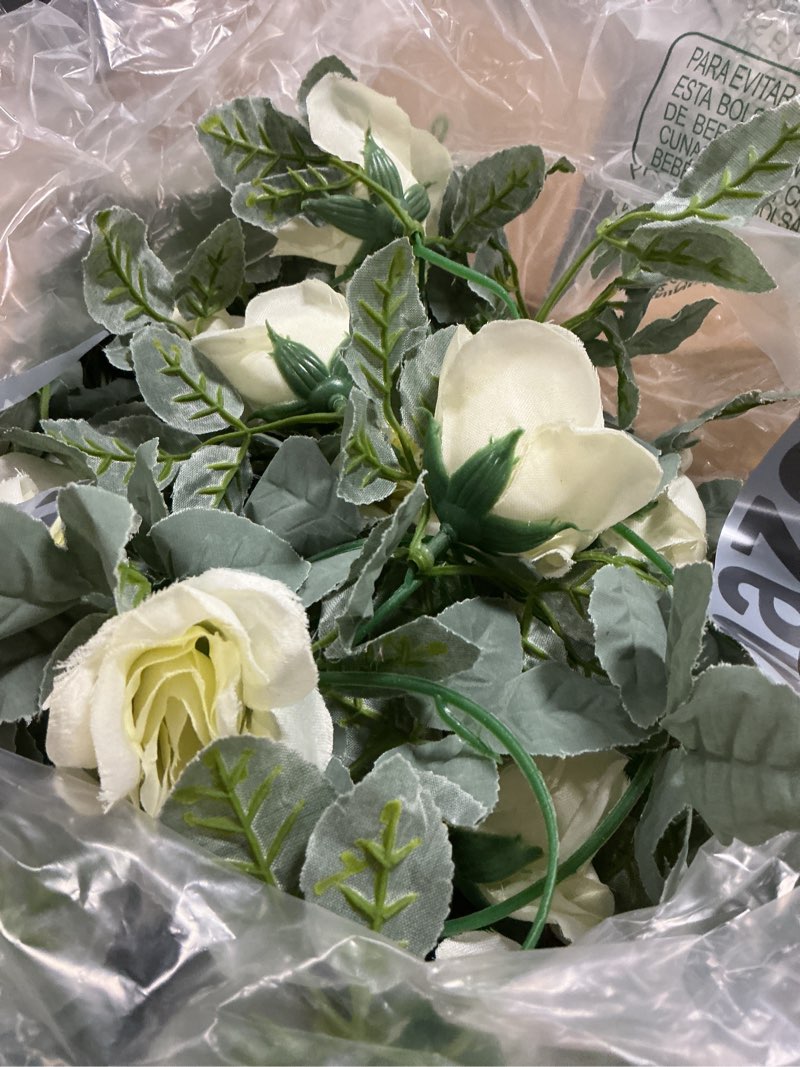 Condition photo showing Good Condition for Dolicer 4Pcs 26Ft Artificial Eucalyptus Garlands with Flowers - 8 Roses, Faux Floral Greenery Garlands Fake Flowers Vines for Wedding Table Centerpieces Arch Party Ceremony Backdrop Decor (White) White Rose 4 Pcs