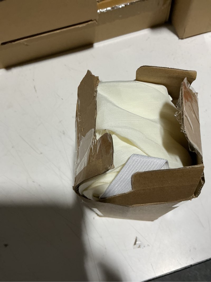 Condition photo showing Good Condition for Biscaynebay Wrap Around Bed Skirts with Split Corners for Queen Beds 14" Drop, Ivory Elastic Dust Ruffles Adjustable Easy Fit Wrinkle & Fade Resistant Silky Luxurious Fabric Machine Washable Queen-14" Drop Split Corner Ivory