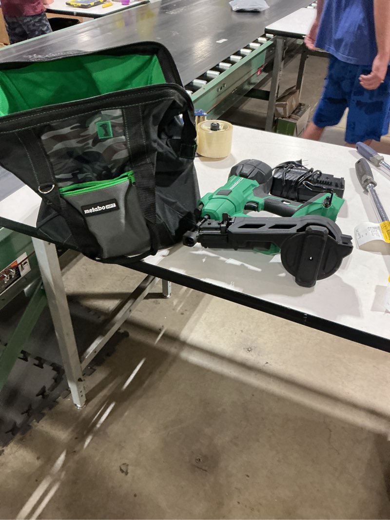 Condition photo showing Good Condition for metabo hpt multivolt 1-3/4-in 15 -degree coil cordless roofing nailer with charfer no battery