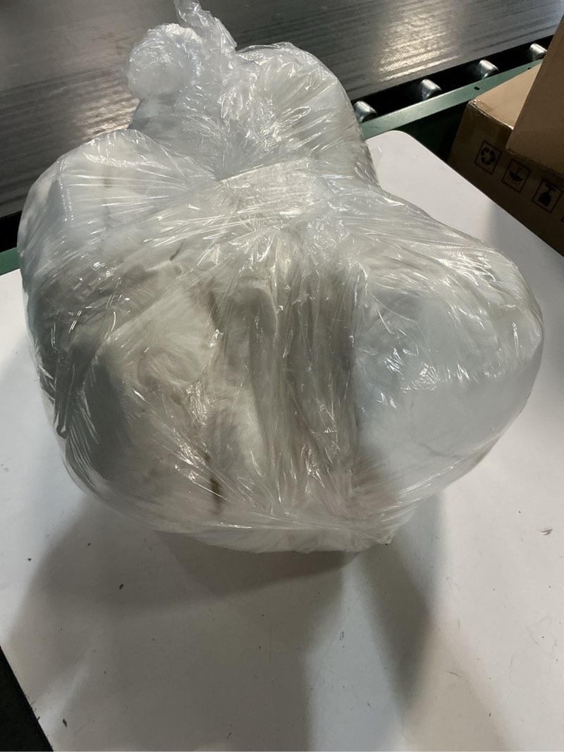 https://lotting-media.assets.bidfta.com/lotting_ff179406-32d4-4d11-915b-6cc4a15bf04e