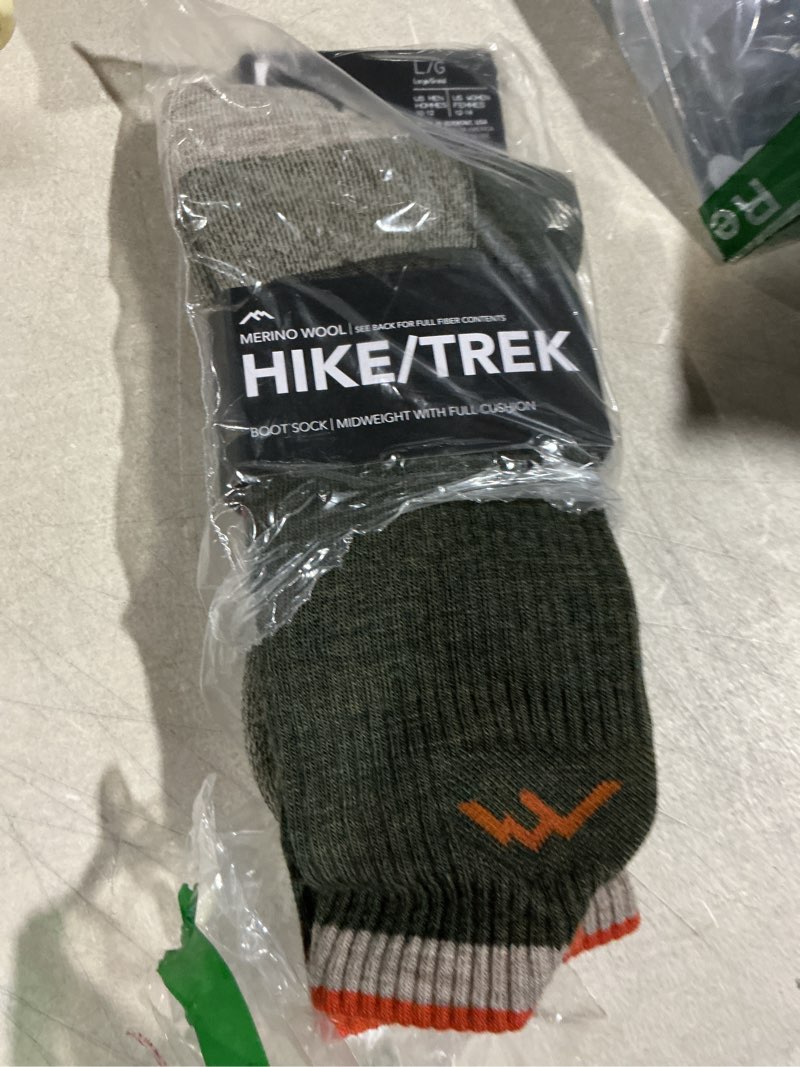 Condition photo showing Good Condition for darn tough hiker boot sock full cushion large olive