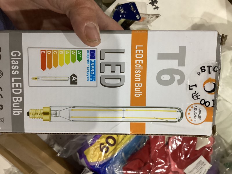 Condition photo showing As Is for e12 led long bulb, 6w t6 edison light bulbs cool white 5000k,7.3 inch,750lm, 75w candelabra incandescent bulbs equivalent vintage led filament edison candle bulb with decorative, 6pack 6w=60w 5000k cool white(7.3inch)