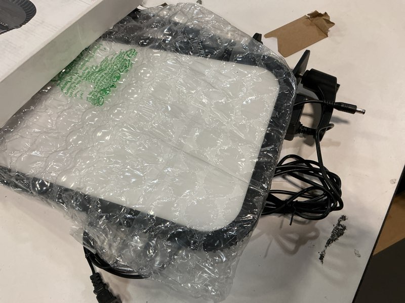 Condition photo showing Good Condition for Godox ES45 Key Light,LED Video Light with Extendable Desk Stand,2.4G Wireless Control,0-100% Brightness & 2800-6500K Color Temperature,E-Sports LED Light Kit for Streaming,Zoom Calls, YouTube,Tiktok