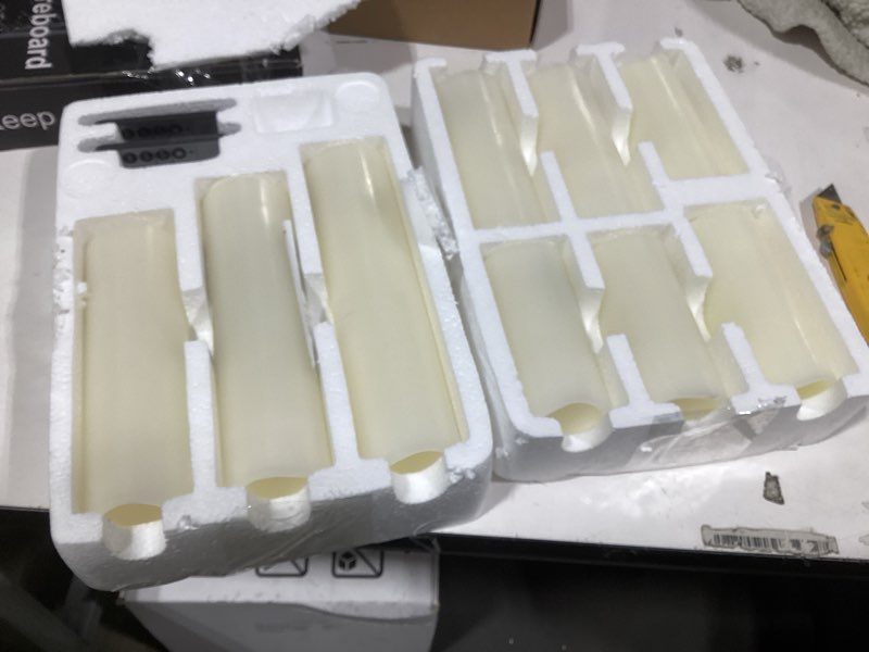 Condition photo showing Good Condition for Vinkor Flameless Candles Battery Operated Candles Real Wax Pillar LED Candles with 10-Key Remote and Cycling 24 Hours Timer (Ivory 4" 5" 6" 7" 8" 9")