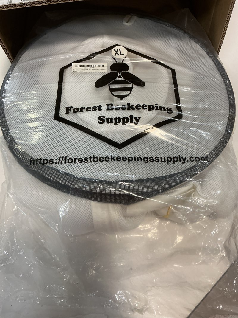 Condition photo showing Good Condition for ventilated beekeeping jacket with round veil, heavy-duty ykk brass zippers, lightweight breathable airmesh fabric, comfortable protective bee safety gear (xl) x-large