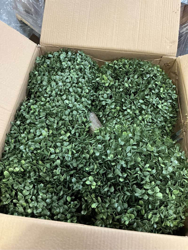 Condition photo showing Good Condition for Boxwood Bunny Topiary – 36'' UV-Resistant Artificial Rabbit Tree for Easter Decor, Outdoor/Indoor Faux Boxwood Topiary, Garden, Porch, Patio, Christmas Topiary (2, 31 Inch) 31 Inch 2