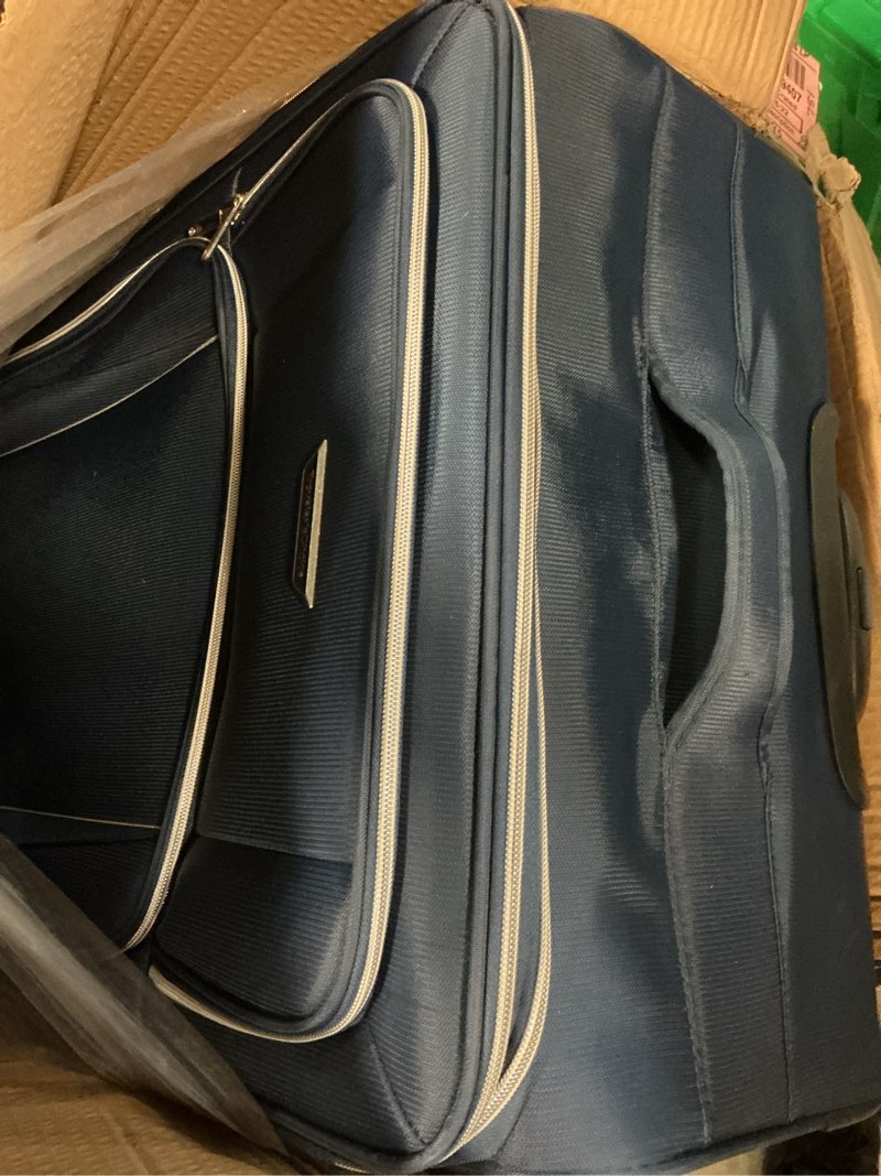 Condition photo showing Good Condition for traveler's choice lares softside expandable luggage with spinner wheels, navy, checked 30-inch checked (30-inch) navy