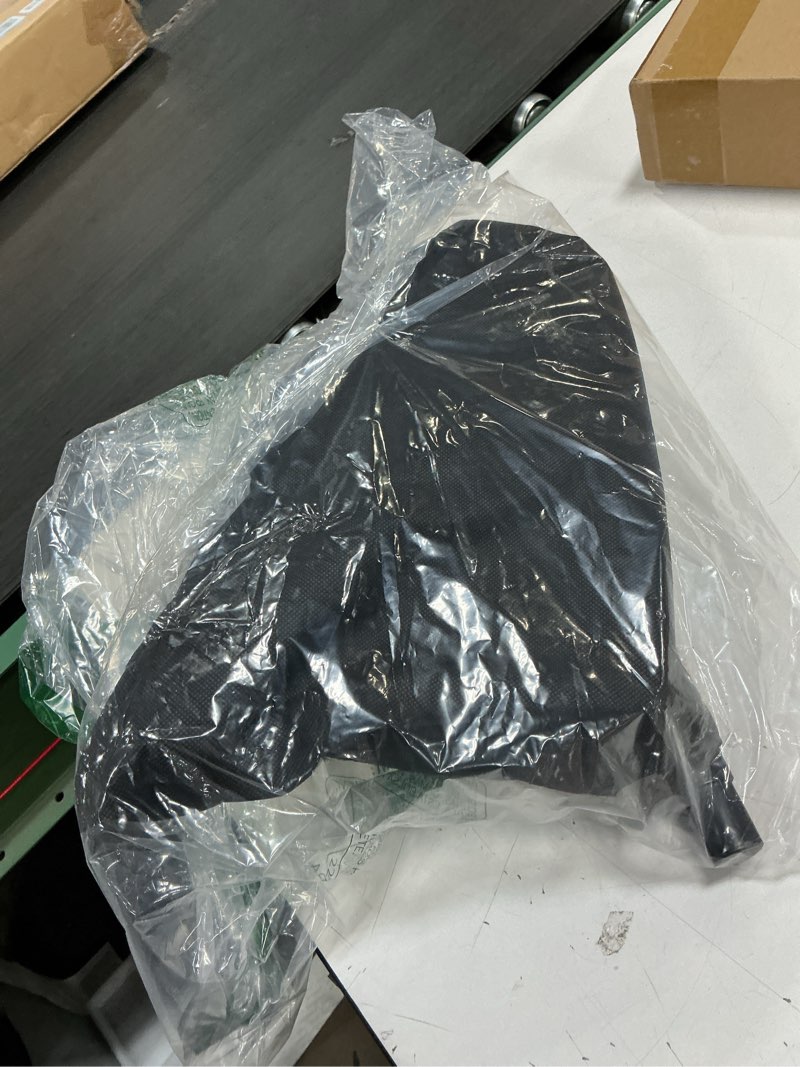 Condition photo showing Good Condition for 7 in 1 Snow Shovel & Snow Brush Kit, 47.2" Ice Scrapers & Snow Shovel Kit, Car and 360° Pivoting Car Scraper Snow, 7 in 1 Extendable Snow Brush with Foam Grip Glove.