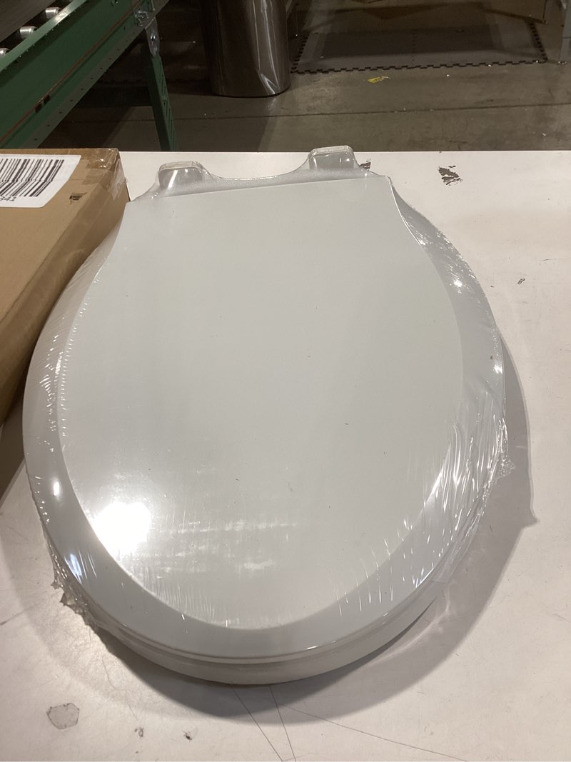 Condition photo showing New/Like New for Garvee Toilet Seat Round – PP Full Flat Lid, Quick Release Hinges for Easy Removal & Cleaning, Standard Fit, White Round (17") (White)-Standard, Quick Release