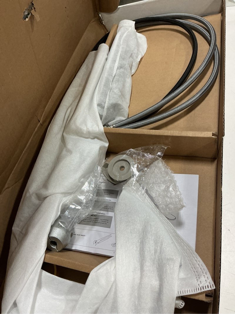 Condition photo showing Good Condition for Delta Keele Chrome Kitchen Faucet with Pull Down Sprayer, Modern Single Hole Kitchen Sink Faucet, Single Handle, Chrome 19824LF