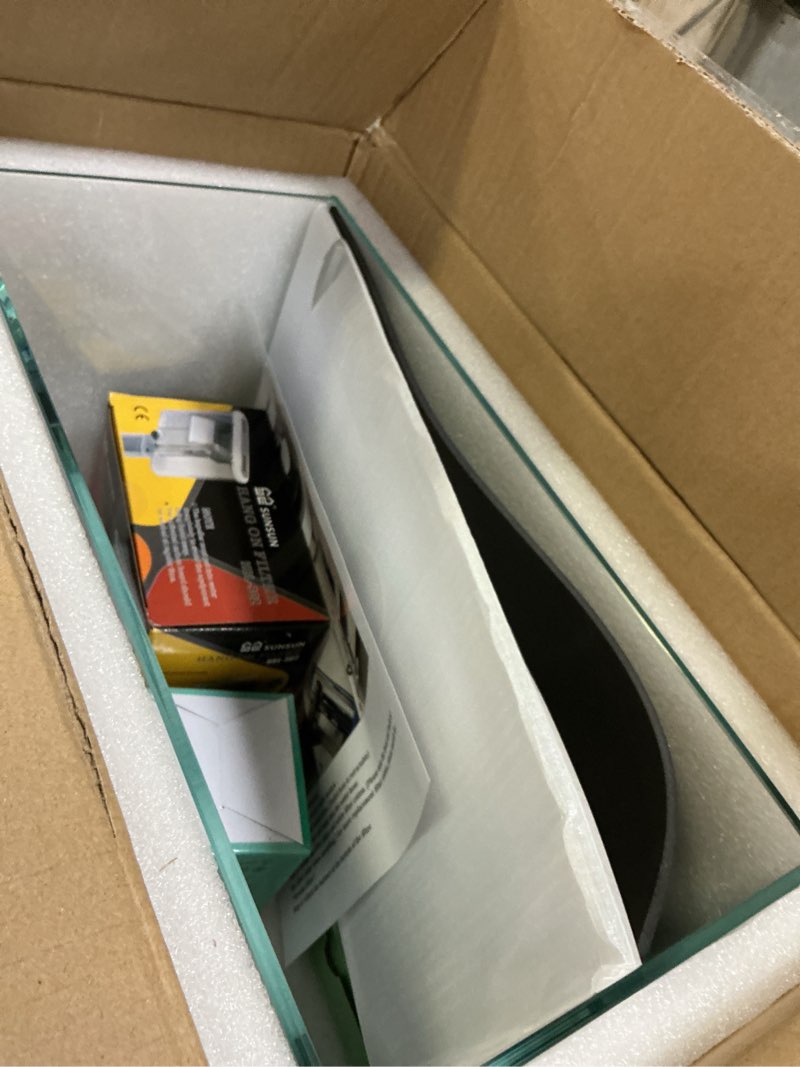 Condition photo showing Good Condition for 5 gallon glass small fish tank with filter light and lid, betta aquarium starter kits