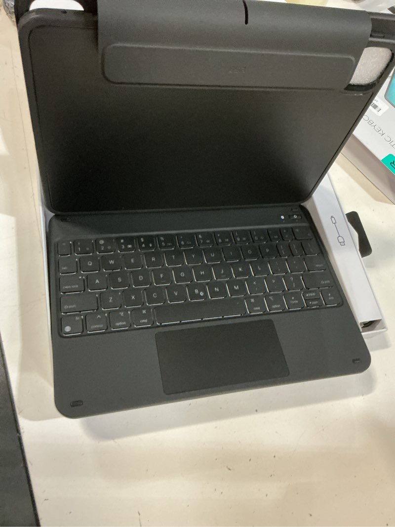 Condition photo showing New/Like New for esr ipad pro 11 inch case with keyboard (m5/m4, 2025/2024), ipad pro 11(5th) keyboard case with easy-set magnetic stand, portrait/landscape modes, removable protective case, rebound 360 series, black