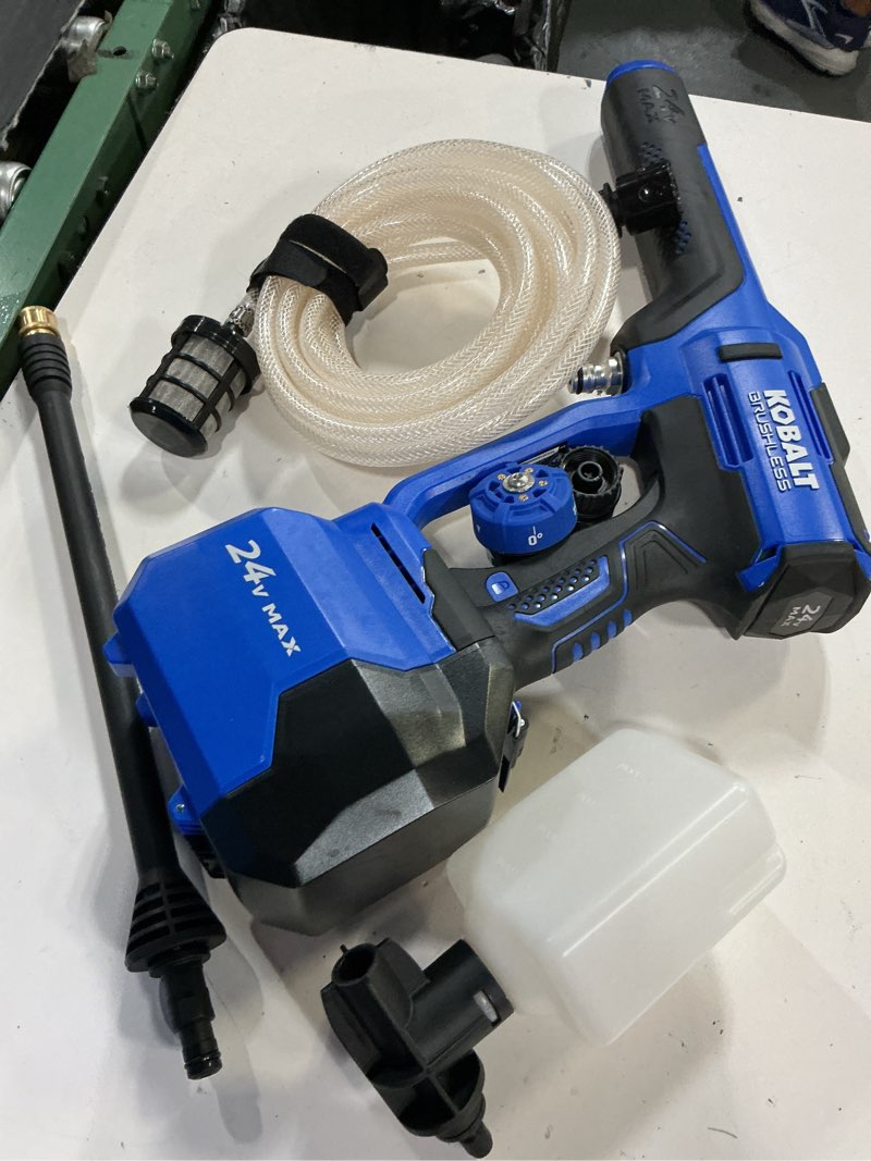 Condition photo showing Good Condition for kobalt 700-psi 0.8-gpm cold water battery outdoor power cleaner with 1 spray tips