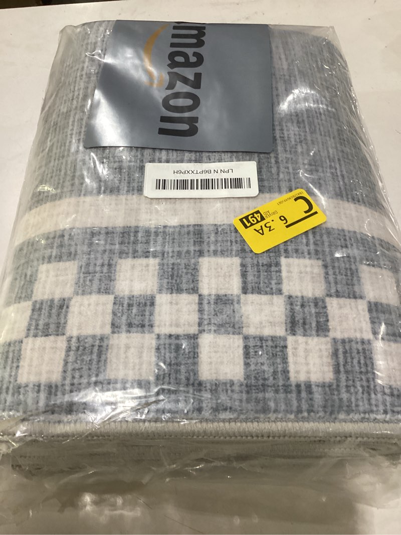 Condition photo showing New/Like New for GarveeHome Kitchen Runner Rug Washable Runner Rug 2x6 for Hallway Non Slip Soft Throw Runner Carpet Modern Bordered Bathroom Mat Low Pile Checkered Runner Rugs for Bedroom Living Room Entry, Blue Blue 2' x 6' (Runner)