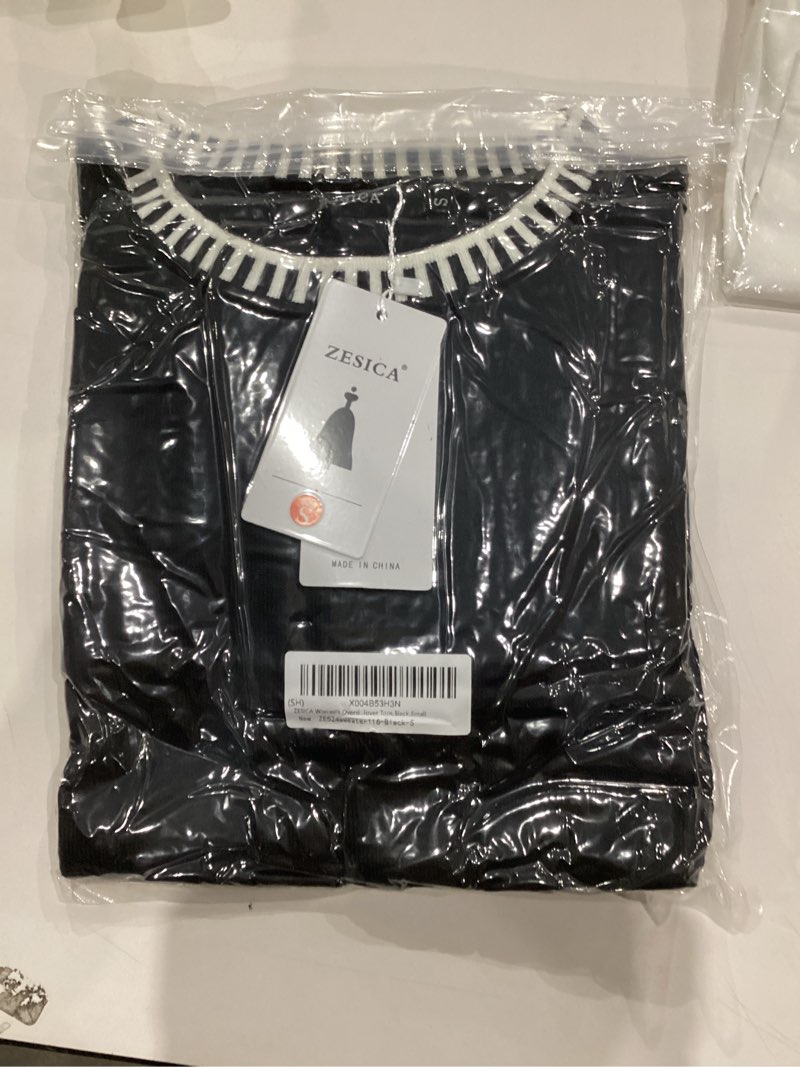 Condition photo showing As Is for ZESICA Women's Oversized Long Sleeve Sweaters Fall Crewneck Color Block Loose Ribbed Knit Pullover Tops Camel Large