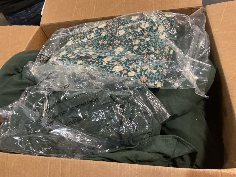Condition photo showing Good Condition for bloomhaven queen comforter set - 7 pieces ruffle forest green bedding sets, shabby chic farmhouse bed in a bag with ruffle comforter, floral sheets, pillowcases & shams forest green queen