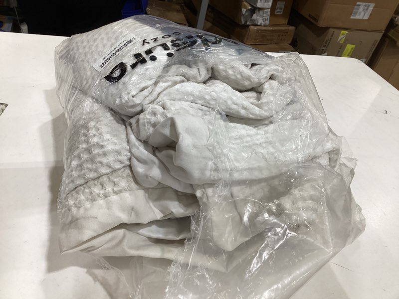 Condition photo showing Good Condition for bedsure cotton duvet cover king - 100% cotton waffle weave coconut white duvet cover king size, purewoven breathable bedding set for all season, 3 pieces, 104"x90" king (104" x 90") 01 - coconut white (no comforter)