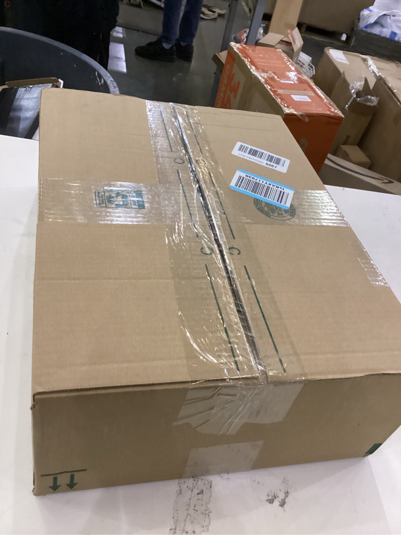 Condition photo showing As Is for Luxury duvet set