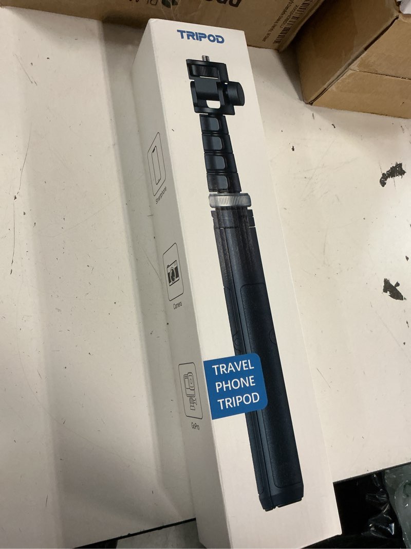 Condition photo showing New/Like New for tripod 