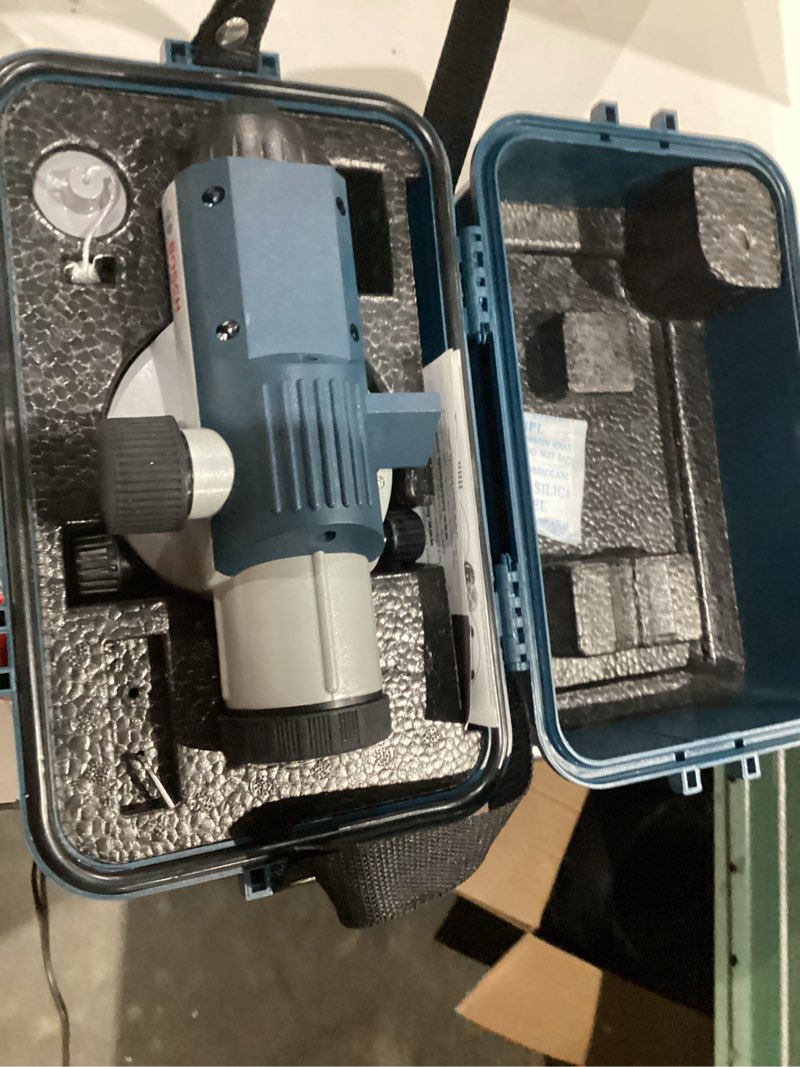 Condition photo showing As Is for bosch gol 32 32x automatic optical level, includes plumb bob, tool kit, & carrying case