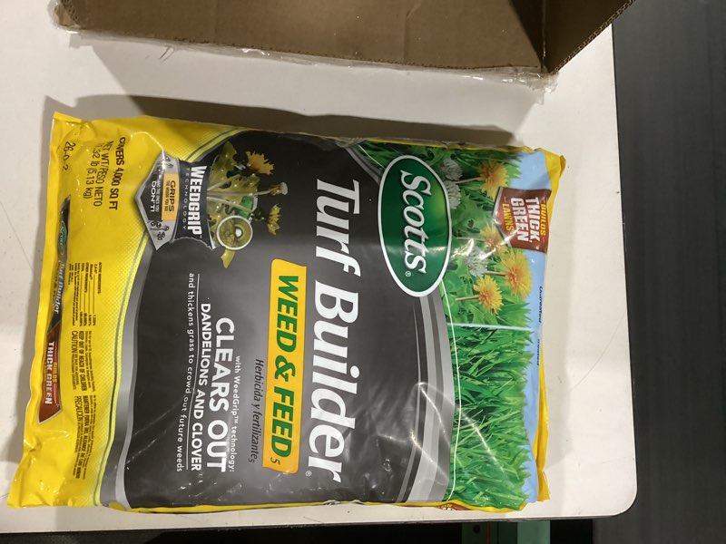 Condition photo showing New/Like New for scotts turf builder weed and feed5, weed killer plus lawn fertilizer, controls dandelion and clover, 4,000 sq. ft., 11.32 lbs.