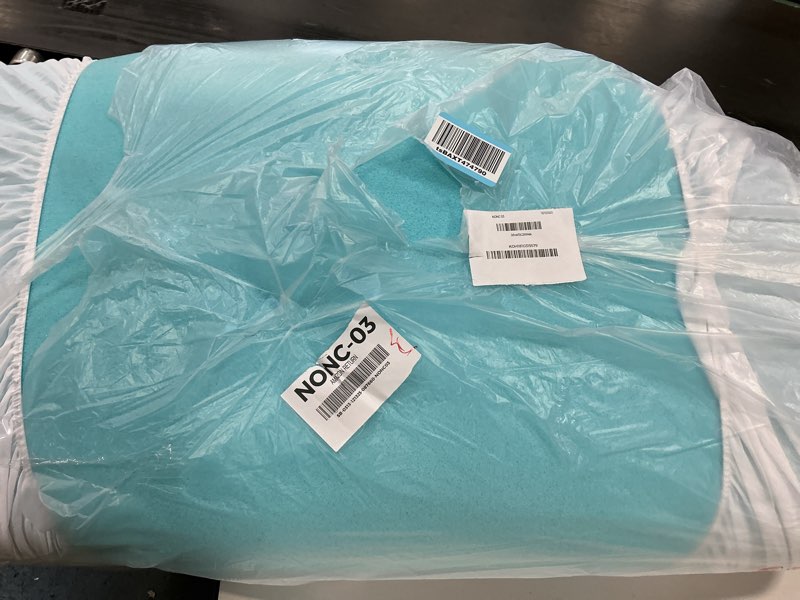 Condition photo showing Good Condition for DUMOS 3 Inch Gel Memory Foam Mattress Topper King - Blue Soft Mattress Topper King Size for Back Pain, CertiPUR-US Certified, RV, Camper, CertiPUR-US Certified, Blue King 3 Inches