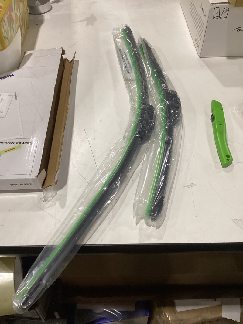 Condition photo showing New/Like New for OEM QUALITY 26" + 18" Premium All-Seasons Stable And Quiet Windshield Wiper Blades(Set of 2) Black wiper blades 26"+18" (Pair For Front Windshield)