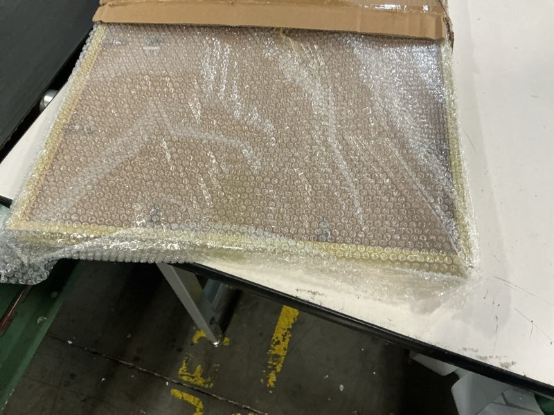 Condition photo showing New/Like New for enjoybasics 16x20 picture frame, display poster 11x14 with mat or 16 x 20 without mat, wall gallery photo frames, gold, 2 pack