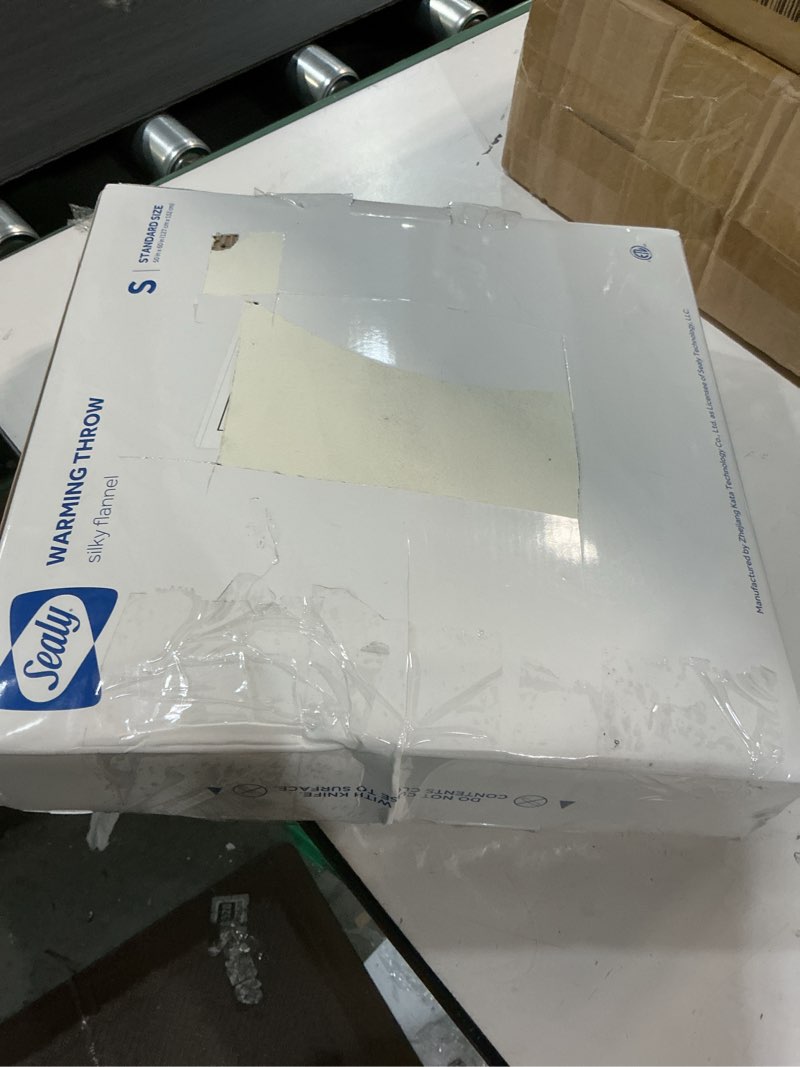 Condition photo showing New/Like New for SEALY Electric Blanket Throw, Soft Flannel Heated Blanket with 6 Heat Settings & 2-10 Hours Auto Shut Off, Fast Heating & Machine Washable, 50x60 Inch, Navy