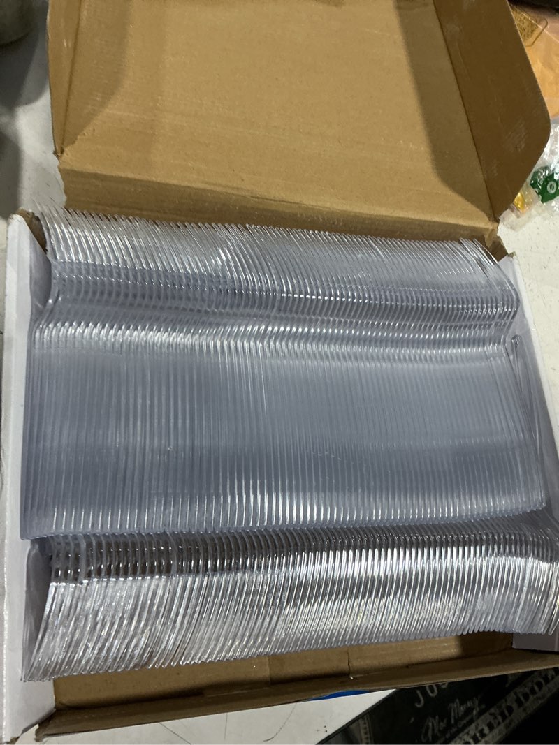 Condition photo showing Good Condition for hefty clear plastic forks (300 count)