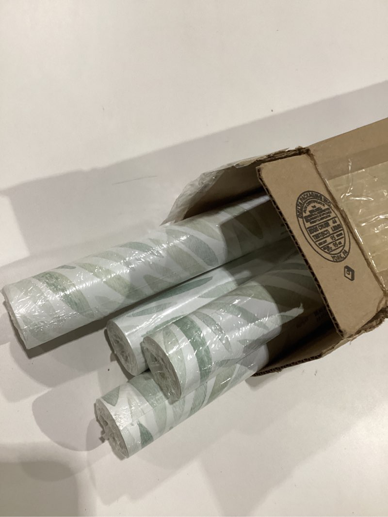 Condition photo showing New/Like New for Lahome Floral Washable Rugs 8x10, Non-Slip Soft 8x10 Rugs for Living Room Bedroom, Ultra-Thin Stain Resistant Boho Accent Carpet for Dining Room Office, Beige Beige 8' x 10' (Rectangular)