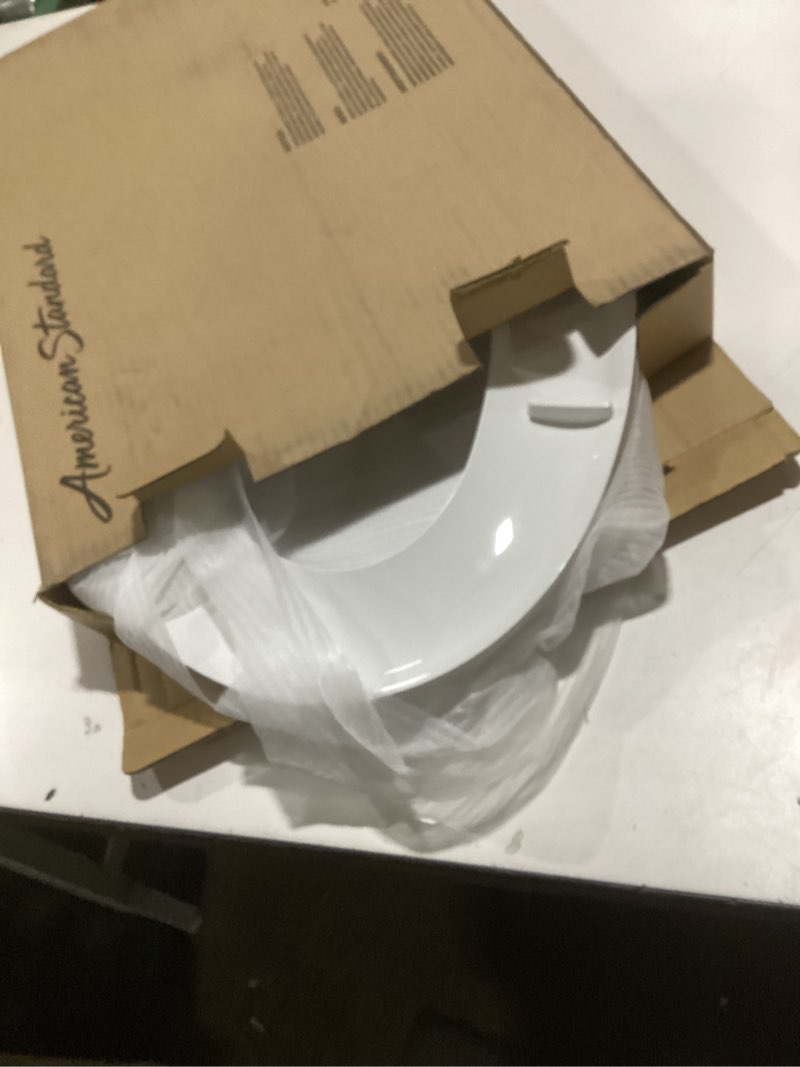 Condition photo showing Good Condition for American Standard 5503A00B.020 Slow Elongated Closed Front Toilet Seat, White