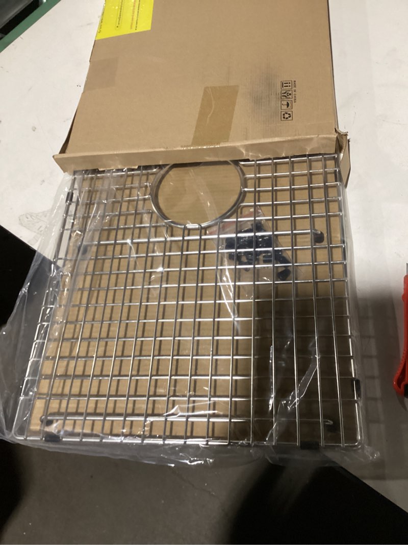 Condition photo showing Good Condition for Serene Valley Sink Bottom Grid 27-9/16" X 15-1/2", Centered Drain with Corner Radius 3/8", Sink Protector NDG2816C