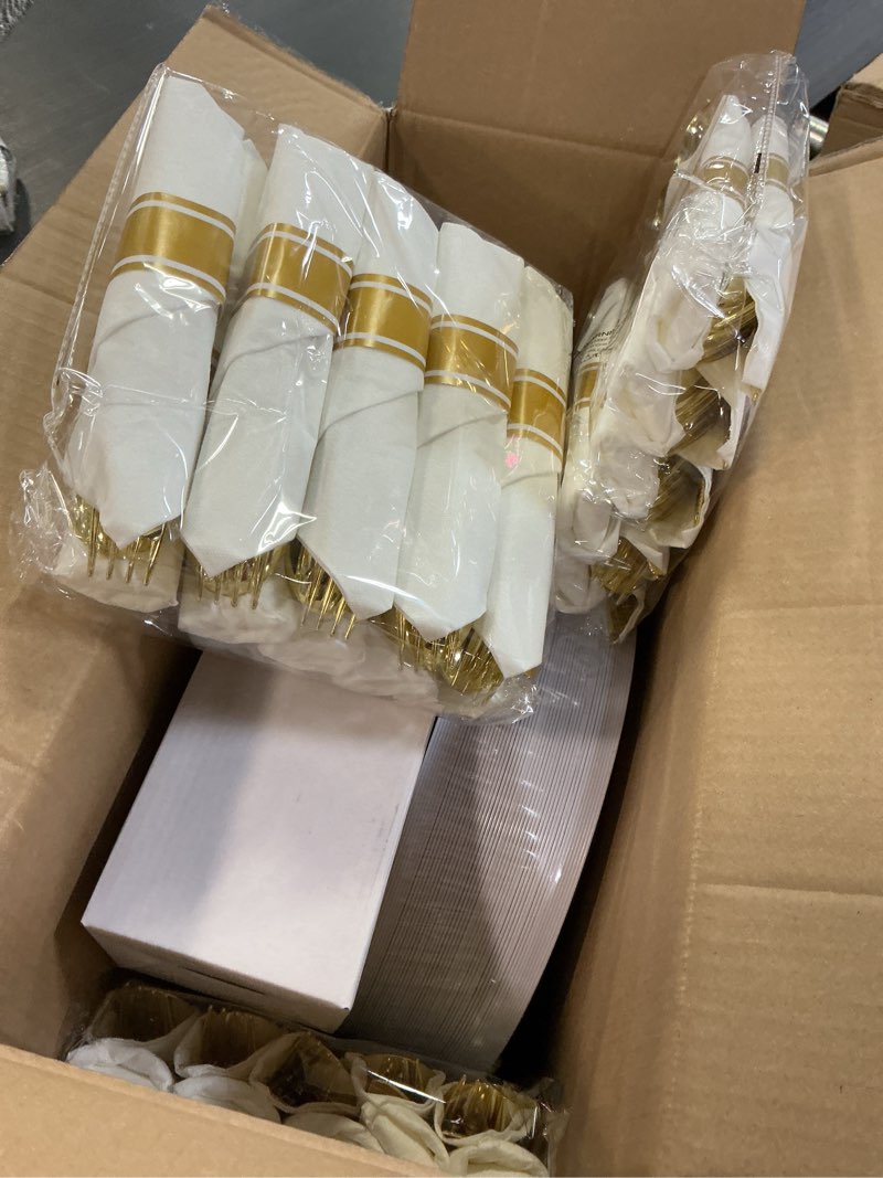 Condition photo showing New/Like New for WELLIFE 350-Piece Gold Disposable Plates and Cutlery Set - Premium 10.25" Dinner Plates, 7.5" Dessert Plates, 9oz Cups & Cutlery for Weddings, Catering Events - 50 Guest Service - Elegant & Sturdy Gold 350PCS?50 Guests?