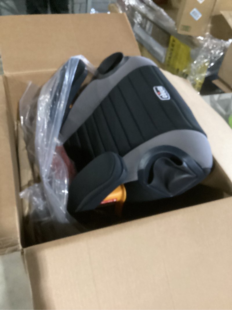 Condition photo showing Good Condition for chicco gofit cleartex plus backless booster car seat, latch attachment, quick-release latch removal, portable car booster seat for children at least 4 years old and 40-110 lbs, obsidian/black gofit cleartex plus obsidian/black