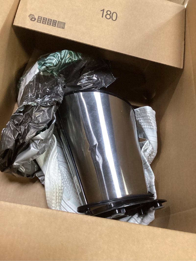 Condition photo showing As Is for LEBENLANG Electric citrus juicer with high juice yield | Orange juicer squeezer 200W + 2 cones I Exp