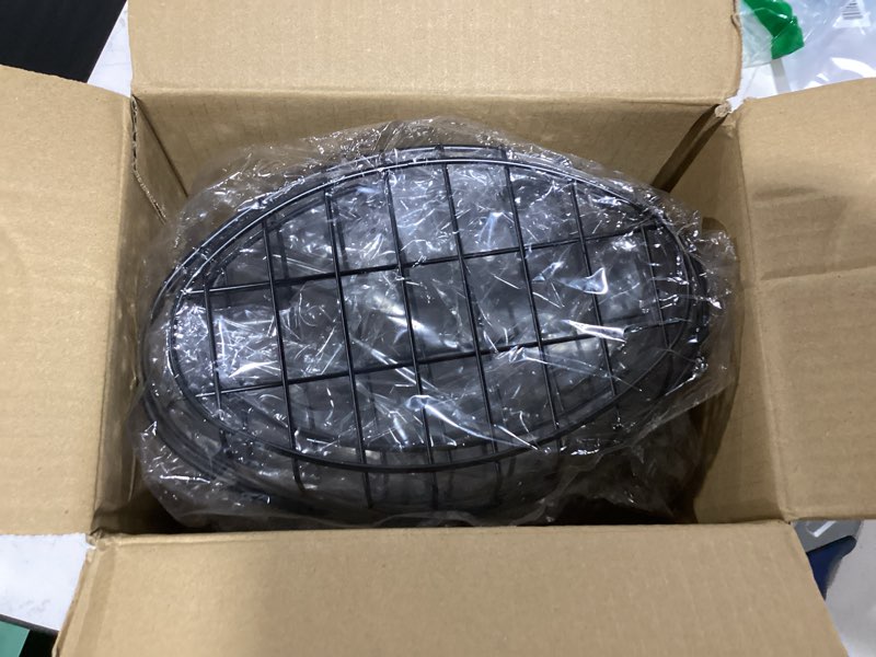Condition photo showing New/Like New for 6 pack fast food oval baskets, wire bread basket for serving, reusable chip burger fruit vegetables bowl storage for kitchen table, restaurants, snack bar, metal (matte black) matte black 6