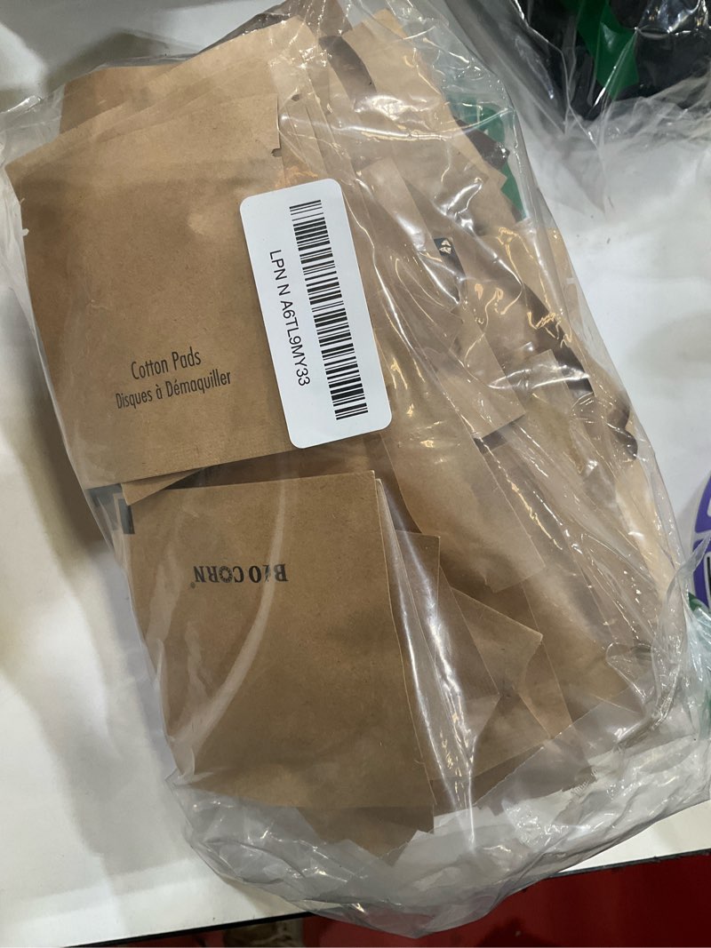 Condition photo showing Good Condition for hotel personal care kit kraft sachet wrap (case of 100)