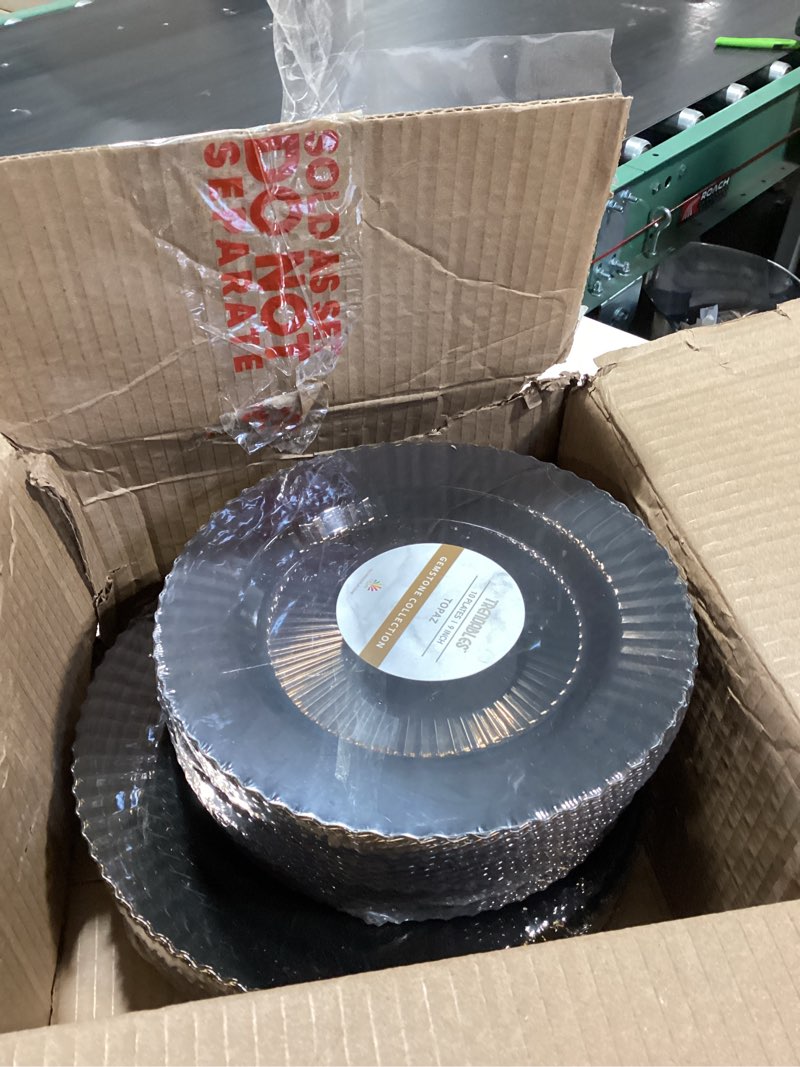 Condition photo showing Good Condition for exquisite 80 piece plastic disposable plates set for 40 guests i 40 x 9 inch & 40 x 11 inch disposable plastic plates | color: brown | great for weddings parties and formal occasions brown 80