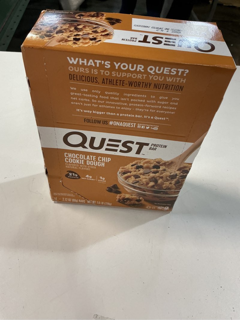 Condition photo showing New/Like New for (Best By 01/03/2026) Quest Nutrition Protein Bar, Chocolate Chip Cookie Dough, 2.12 oz,12 Count