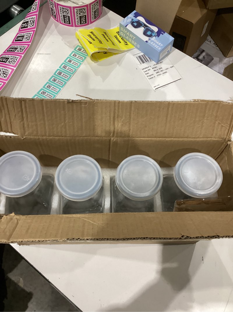 Condition photo showing Good Condition for Set of 4 Square Glass Carafe with Lid, 1 Liter Clear Glass Pitcher, Beverage Serveware Carafe for Mimosa Bar, Brunch, Cold Water, Juice, Milk, Iced Tea, Lemonade