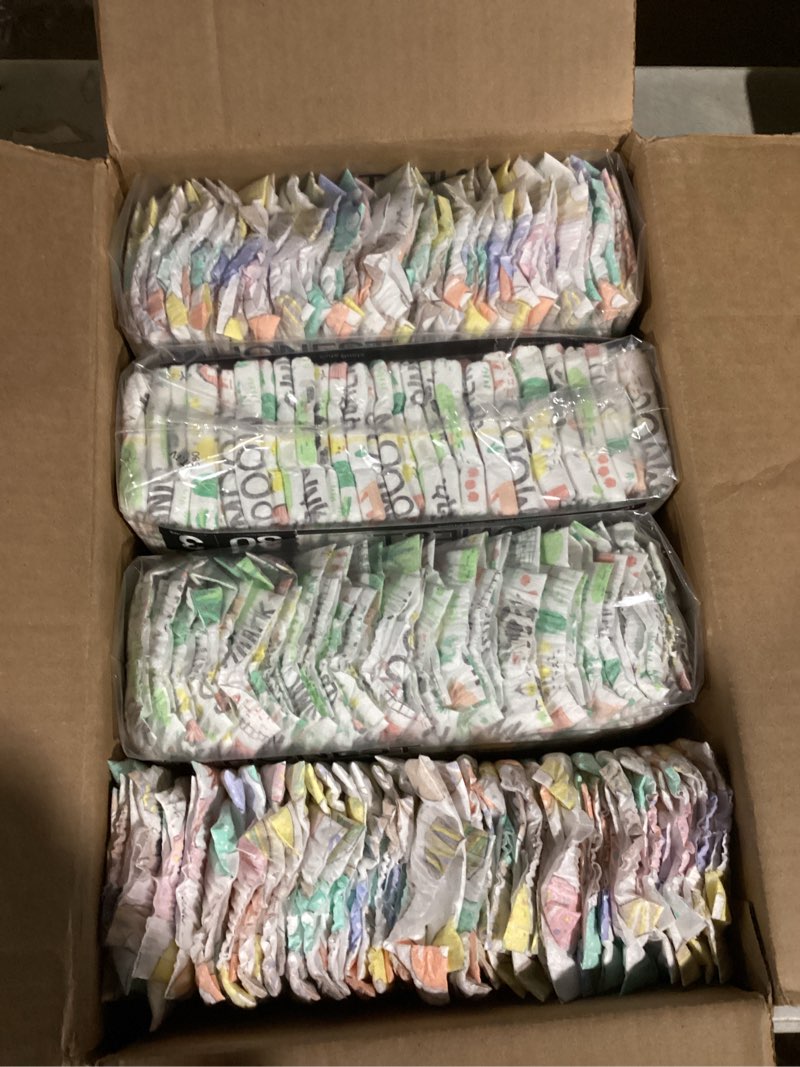Condition photo showing Good Condition for The Honest Company Comfort Dry Disposable Diapers for Sensitive Skin, Hypoallergenic, Barnyard Babies + Donut Grow Up, Super Club Box Size 3 (16–28 lbs), 120 Count Size 3 (120 Count) Barnyard Babies + Donut Grow Up