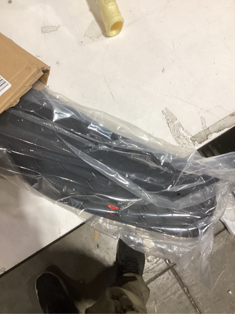 Condition photo showing Good Condition for munirater 2-Pack Front Bumper Fog Light Cover Left and Right Side Replacement for 2016-2017 Honda Accord