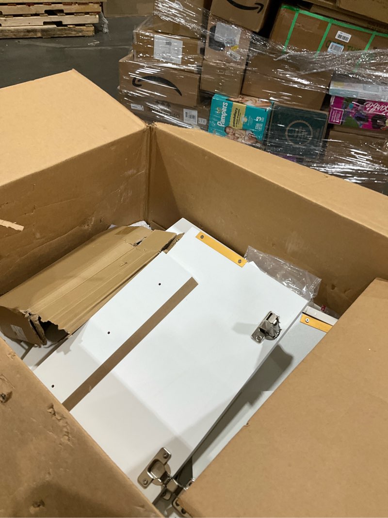 Condition photo showing As Is for Fluted medicine cabinet