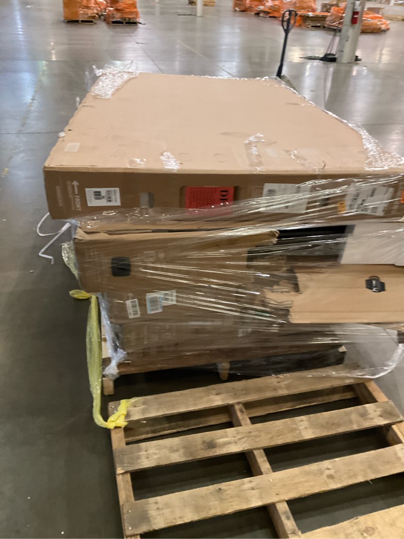 Gm pallet lot 5 damaged tv’s