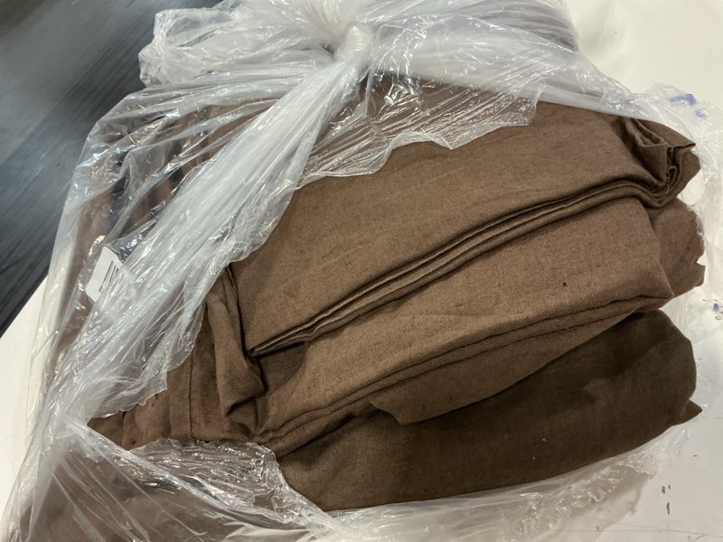 Condition photo showing Good Condition for european linen sheet set, king, espresso