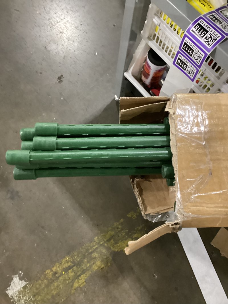 Condition photo showing Good Condition for feed garden garden stakes 48 inch 4ft 25 pack,sturdy plant metal sticks support,plastic coated plant stakes,tomato stakes,beans,trees 1 48inch